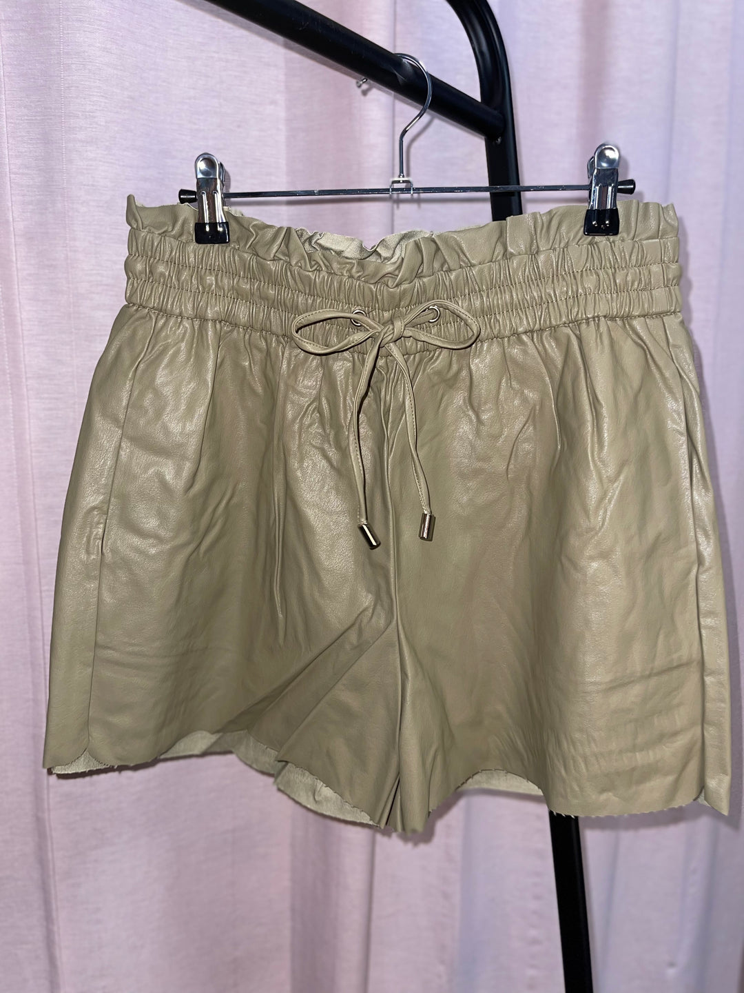 Vegan Leather Shorts 2.0